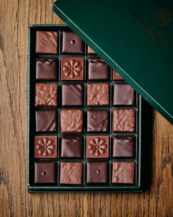 Coffret 24 chocolats noirs et lait – Image 2